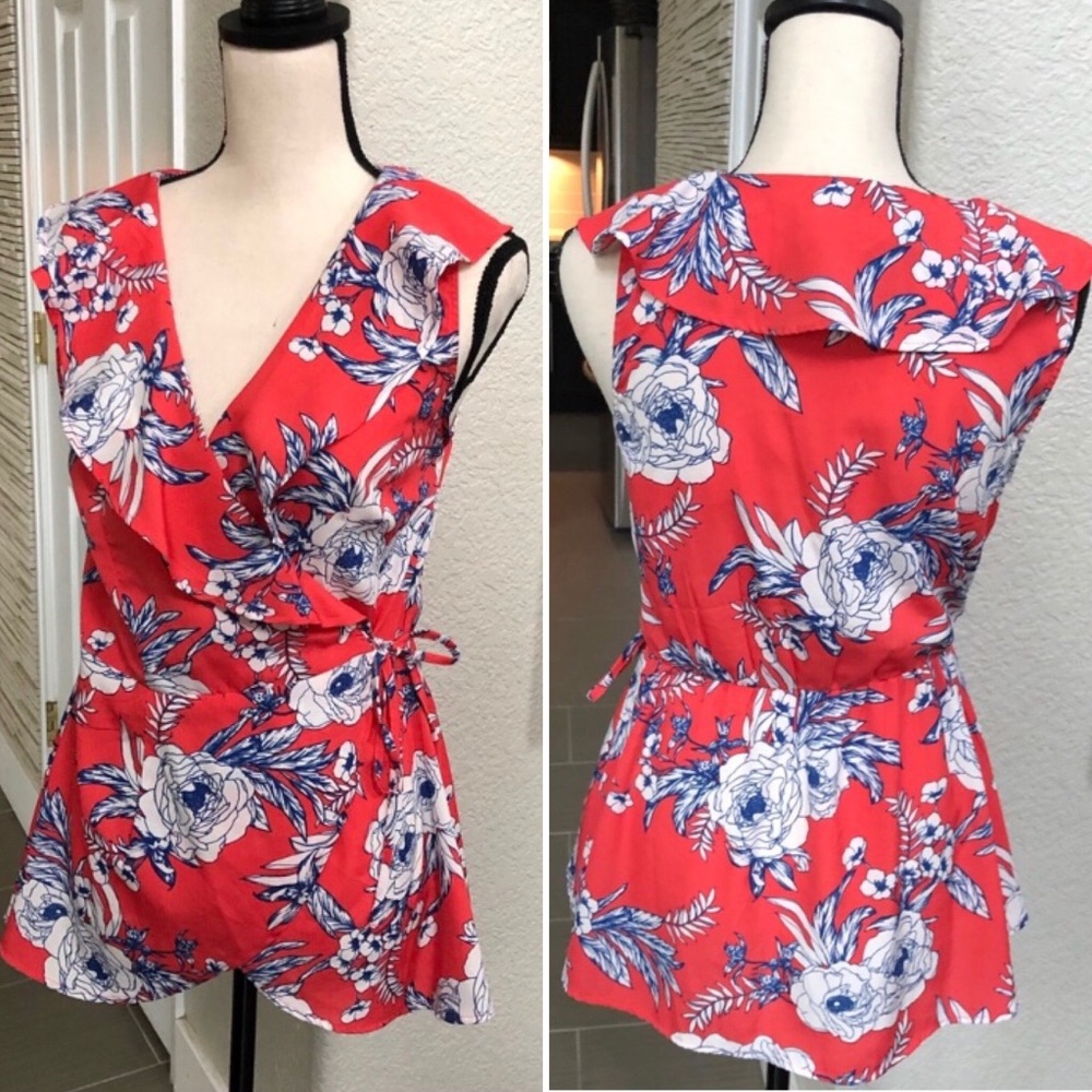 NWT✨ Floral Ruffle Peplum Wrap Top - Picture 8 of 9